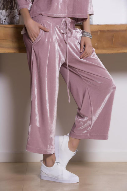 Conjunto Veludo Pregas