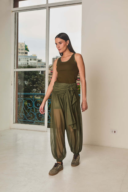 Calça em Tule Quintino