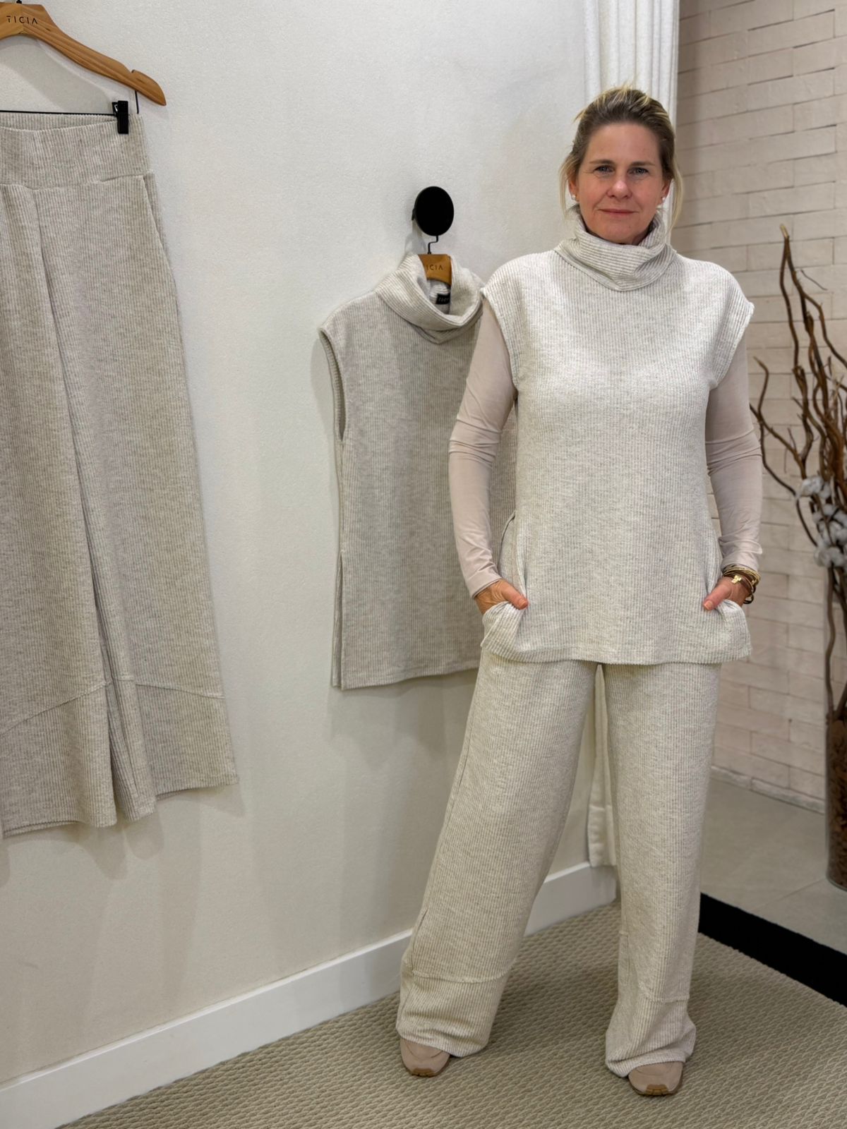 Conjunto Flávia